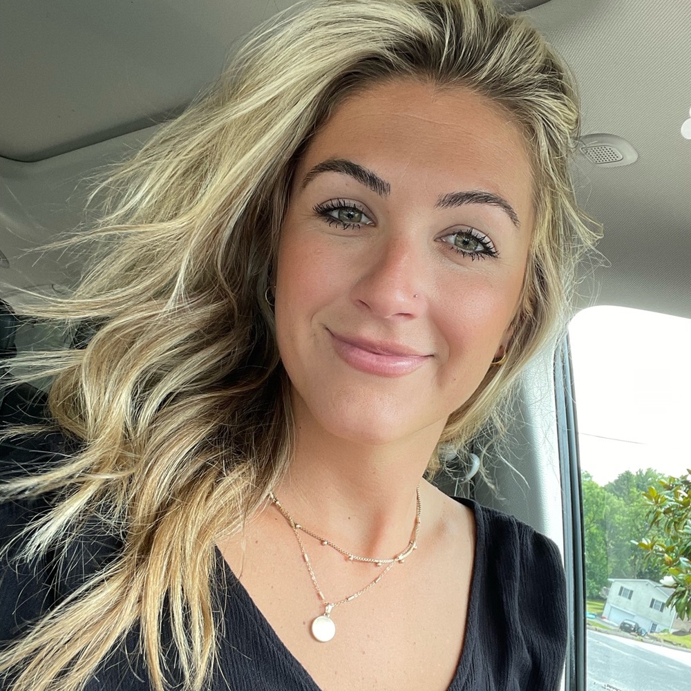 Meet your Posher, Toni-ann